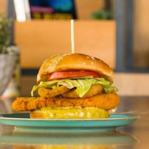 CRISPY HONEY MUSTARD BURGER
